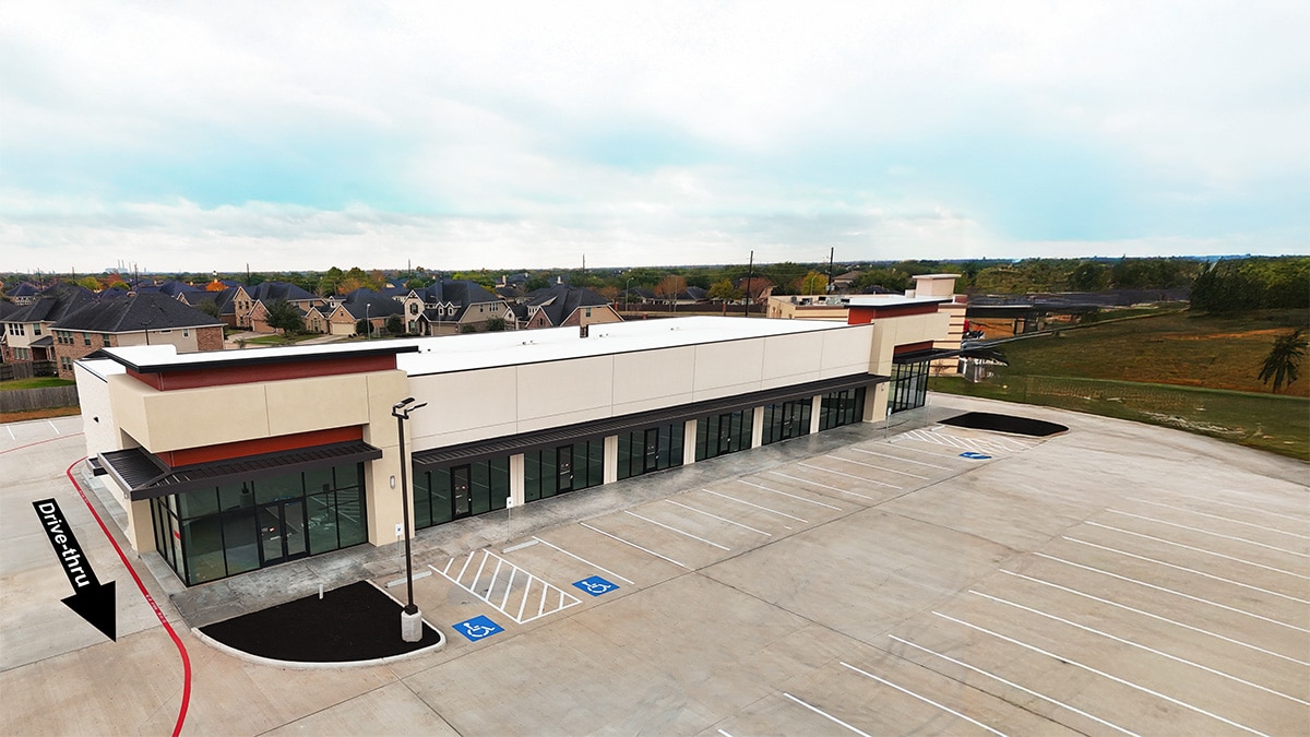Commercial Roofing for Retail Chain Operators | Houston, TX