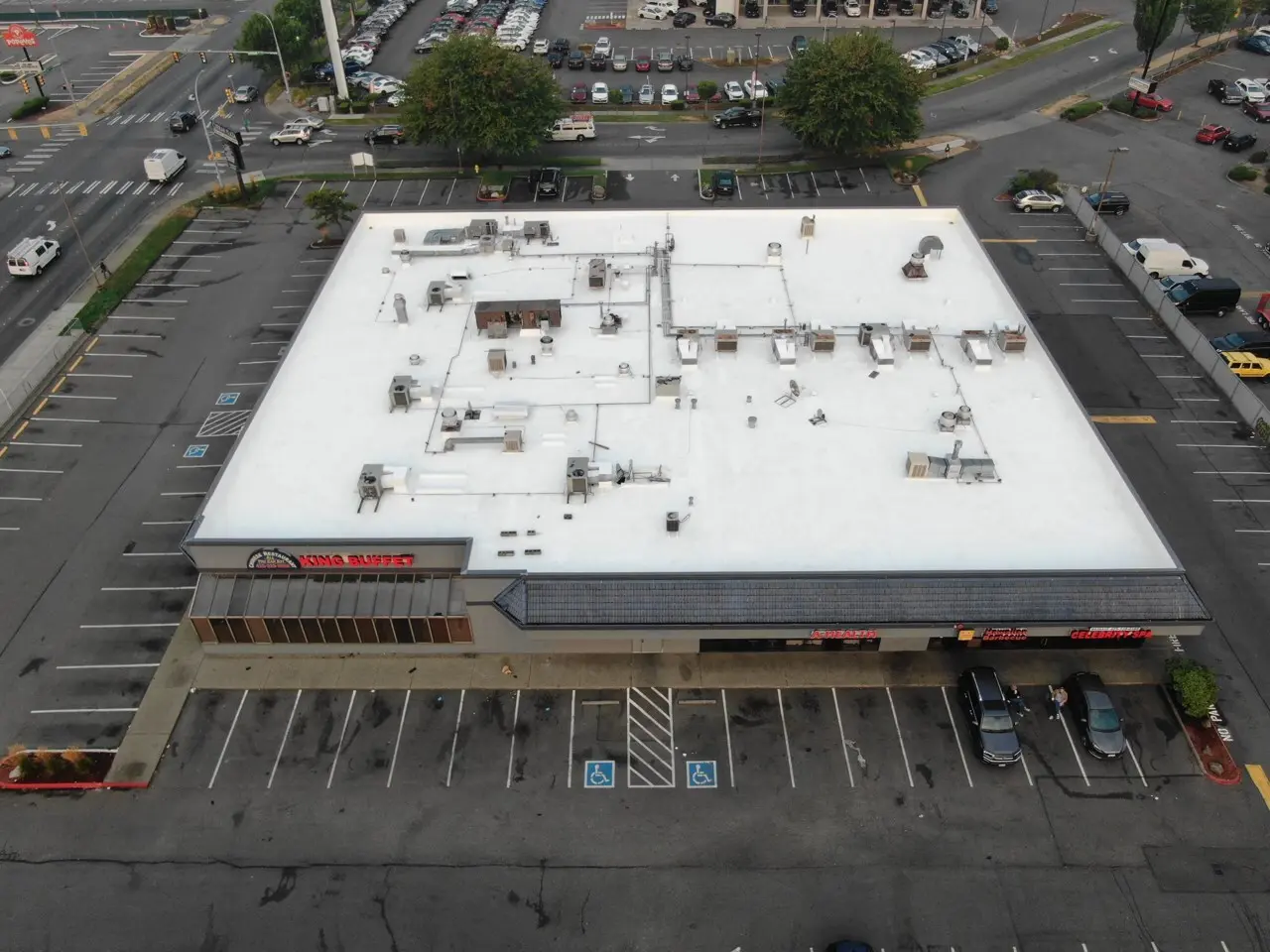 Grocery Store & Supermarket Roofing Houston, TX | Commercial Roofers