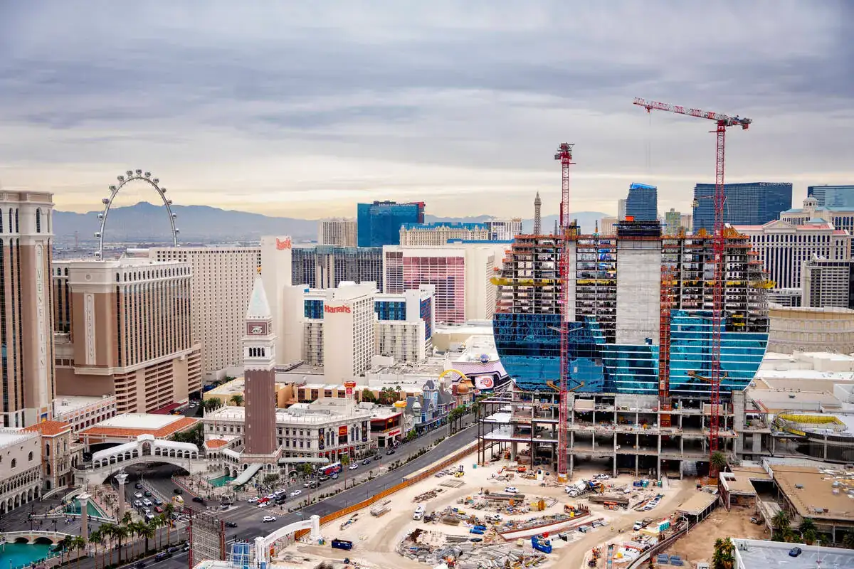 Hotel & Hospitality Roofing Contractor / Houston, TX