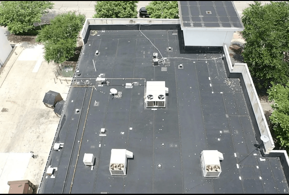 Black EPDM Roofing Systems for Houston Commercial Buildings