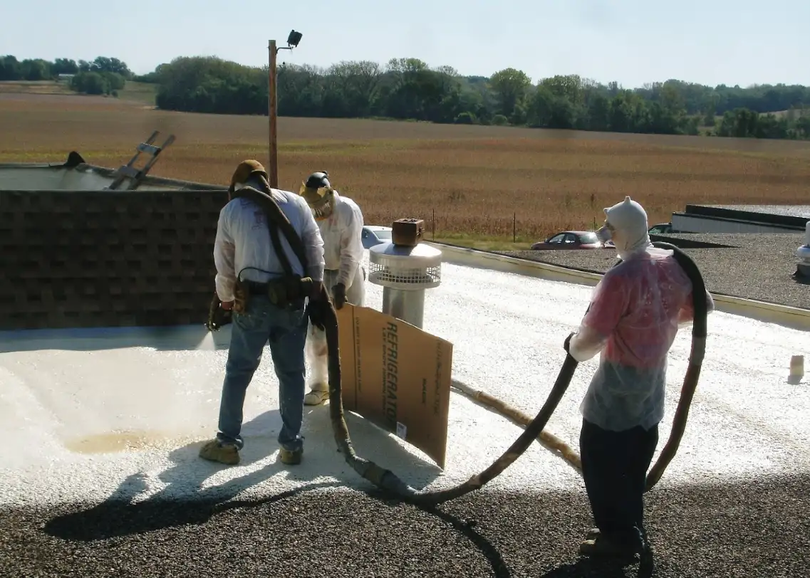 SPF Spray Foam Roof Systems for Houston Commercial Buildings